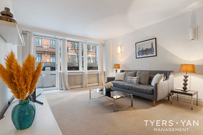 2 Bedroom Flat To Rent In Weymouth Street, London, W1W