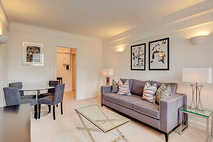 2 Bedroom Flat To Rent In Fulham Road, London, SW3