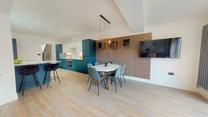 6 Bedroom House To Rent In Pen Y Wain Road, Cathays, Cardiff, CF24