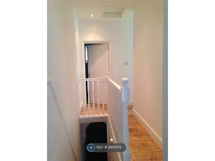 4 Bedroom Semi-Detached House To Rent In Victoria Road, Cambridge, CB4