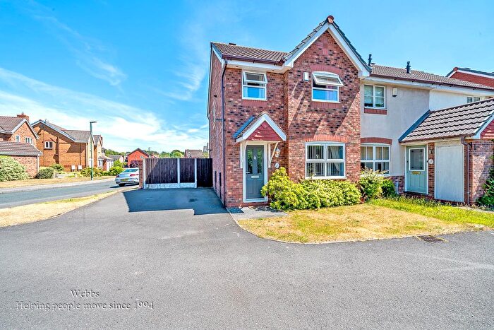 3 Bedroom End Of Terrace House For Sale In Dunnerdale Road, Clayhanger, Walsall, WS8