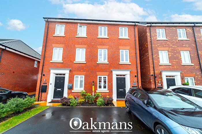 4 Bedroom Semi Detached House For Sale In Shaftmoor Farm Road, Birmingham, West Midlands, B28