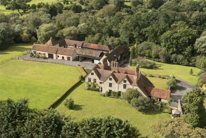 7 Bedroom Detached House For Sale In Radclive, Buckingham, MK18