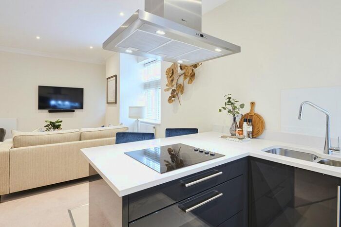 1 Bedroom Flat To Rent In Rainville Road, London, W6