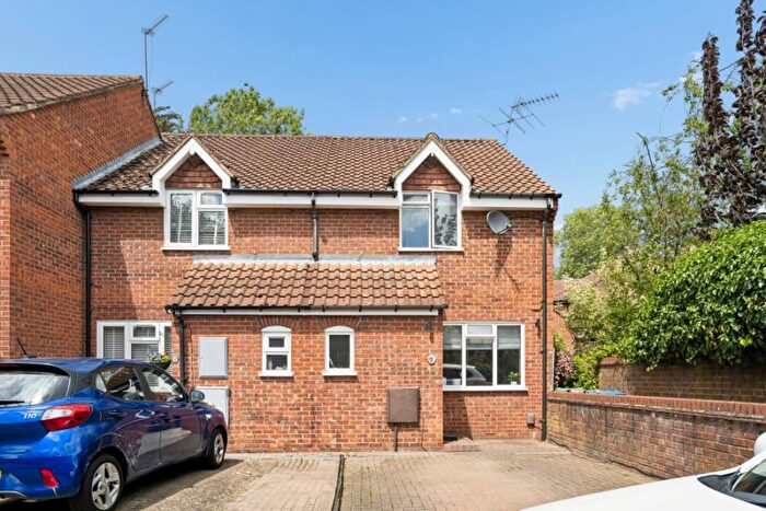 2 Bedroom End Of Terrace House To Rent In Copperfield Way, Pinner, HA5
