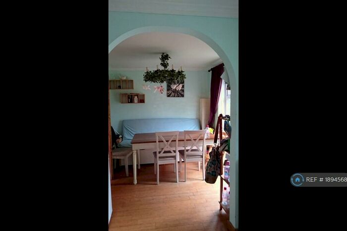 3 Bedroom Terraced House To Rent In Baker Close, Headington, Oxford, OX3