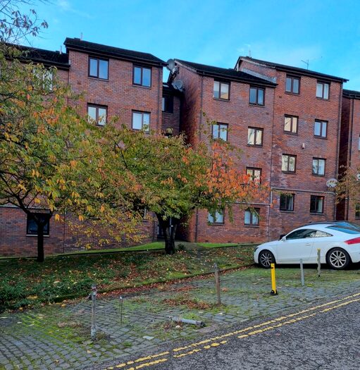 Garage / Parking To Rent In Car Park Space, North Hanover Court, G1