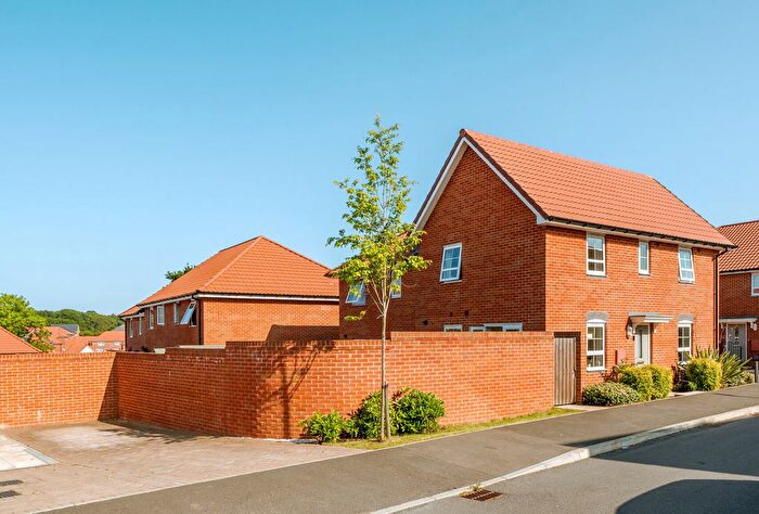 3 Bedroom Semi-Detached House For Sale In Park Leaze, Coalpit Heath, Bristol, Gloucestershire, BS36