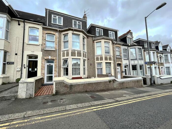 1 Bedroom Flat To Rent In Edgcumbe Avenue, Newquay, TR7