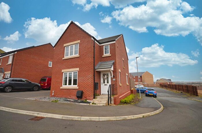 3 Bedroom Detached House For Sale In Kennard Close, Corby, NN17