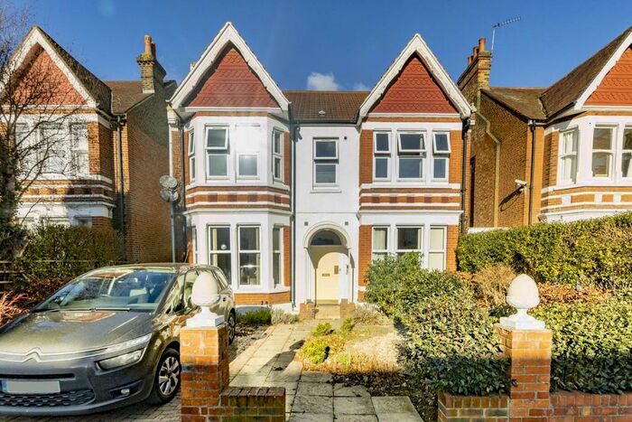1 Bedroom Flat To Rent In Creffield Road, London W5