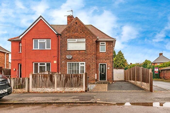 3 Bedroom Semi Detached House For Sale In Bentwell Avenue, Arnold, Nottingham, NG5