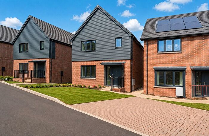 3 Bedroom Detached House For Sale In Repton Gardens, Thornfield Road, Bristol, BS10