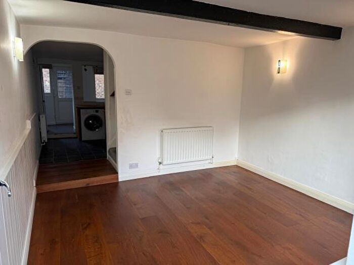 2 Bedroom Terraced House For Sale In Chesham, Buckingahamshire, HP5