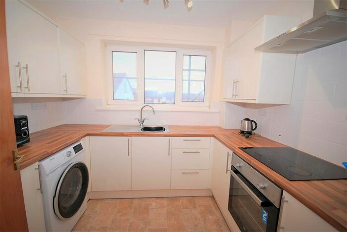 1 Bedroom Flat To Rent In Beer Road, Seaton, EX12