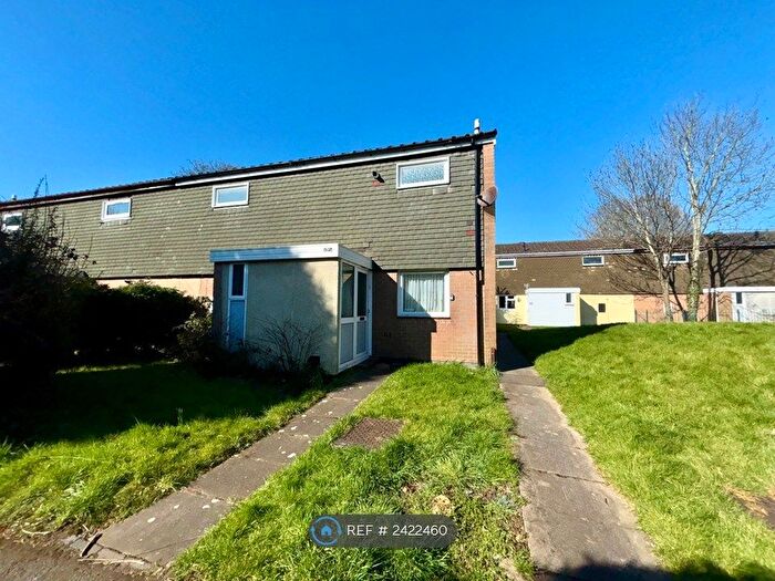 4 Bedroom End Of Terrace House To Rent In Medway, Tamworth, B77