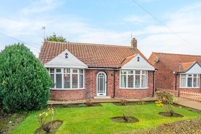 2 Bedroom Bungalow For Sale In Highfield, Osbaldwick, York, YO10