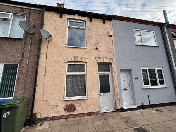 3 Bedroom Terraced House For Sale In Tunnard Street, Grimsby, DN32