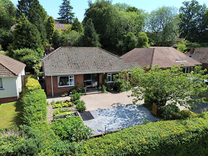 3 Bedroom Detached Bungalow For Sale In Ashdell Road, Alton, Hampshire, GU34