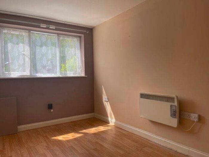 Studio To Rent In Studio, Mullion Place, Fishermead, MK6