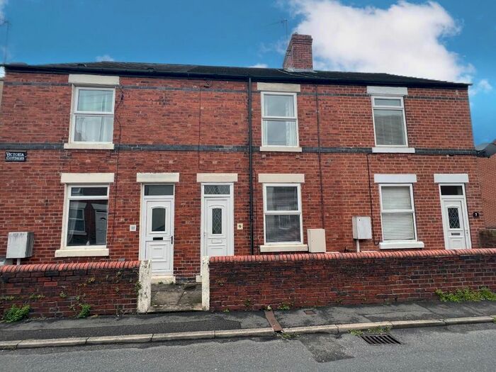 2 Bedroom Terraced House To Rent In Victoria Street West, Brampton, Chesterfield, S40