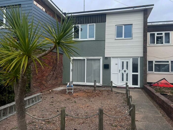 3 Bedroom House To Rent In The Parade, Beachlands, Pevensey Bay, BN24