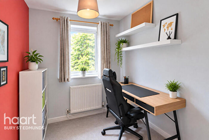 3 Bedroom Terraced House To Rent In Poppy Close, Thetford, IP24
