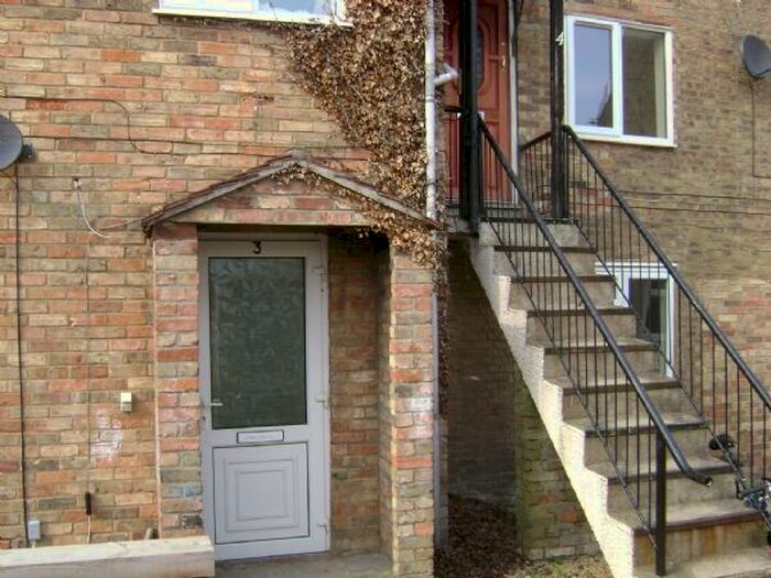 1 Bedroom Flat To Rent In Coach House Court, Railway Lane, Chatteris, PE16