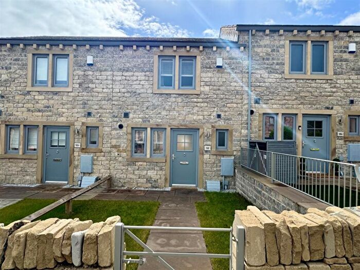 1 Bedroom Terraced House To Rent In Station Road, Skelmanthorpe, HD8