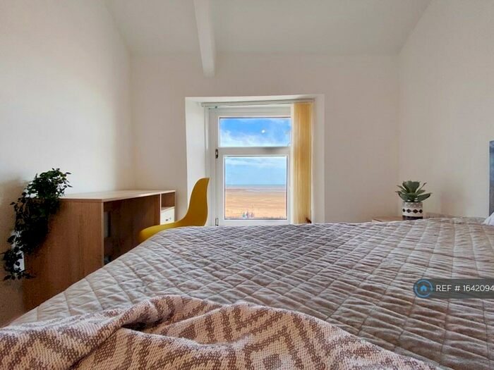 7 Bedroom Terraced House To Rent In Oystermouth Road, Swansea, SA1