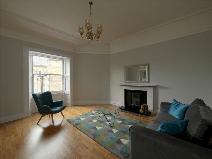 2 Bedroom Flat To Rent In Manor Place, Edinburgh, EH3