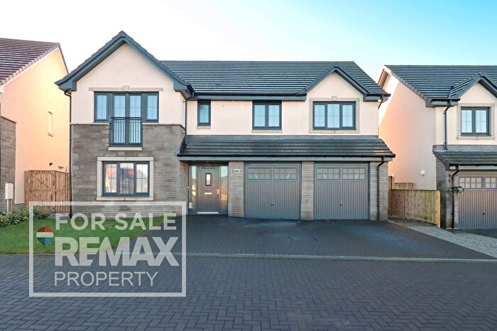 5 Bedroom Detached House For Sale In East Cairn View, Murieston, Livingston, EH54