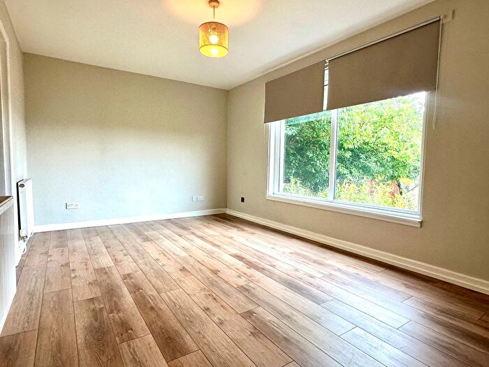 1 Bedroom Flat To Rent In Beattie Court, Hawick, TD9