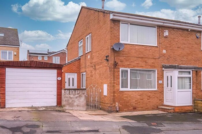 3 Bedroom Semi Detached House For Sale In Foxcroft Drive, Brighouse, HD6