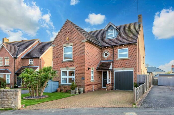 4 Bedroom Detached House To Rent In Bevan Close, Warmington, Peterborough, Cambridgeshire, PE8