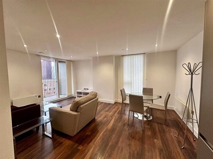 3 Bedroom Apartment For Sale In The Assembly, Cambridge Street, Manchester, M1