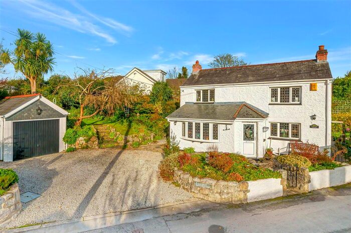 2 Bedroom Cottage For Sale In Tarrandean Lane, Perranwell Station, Truro, TR3