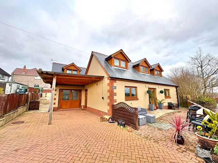 3 Bedroom Detached House For Sale In Maeslan, Mynyddcerrig, Llanelli, SA15