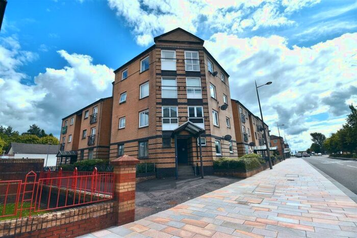2 Bedroom Flat To Rent In Glasgow Road, Clydebank, G81