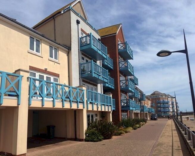 2 Bedroom Flat To Rent In Linemans View, Broad Reach Mews, Ropetackle, Shoreham, West Sussex., BN43