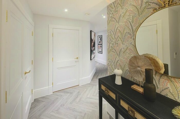 2 Bedroom Flat For Sale In Galahad, Knights Quarter, Winchester, SO22