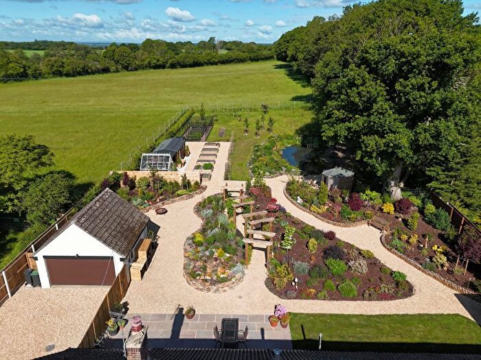 4 Bedroom Detached Bungalow For Sale In Gaunts Common, Wimborne, BH21