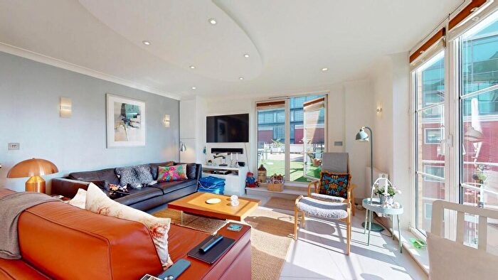 2 Bedroom Penthouse To Rent In Palgrave Gardens, London, NW1