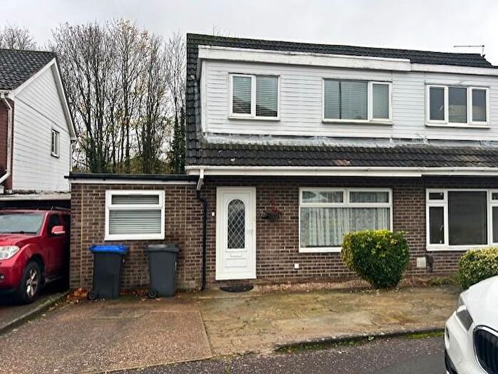 4 Bedroom Property For Sale In Lowick Court, Moulton, Northampton, NN3