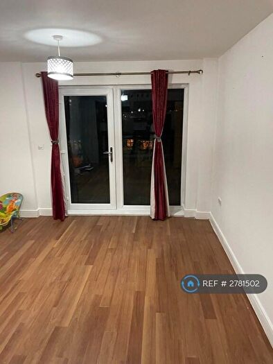 2 Bedroom Flat To Rent In Pulse Court, Romford, RM7