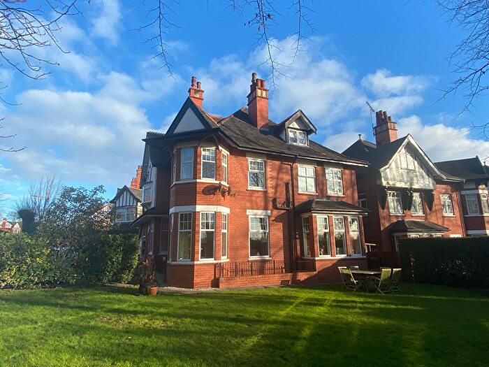 2 Bedroom Flat To Rent In Victorian Crescent, Doncaster, DN2