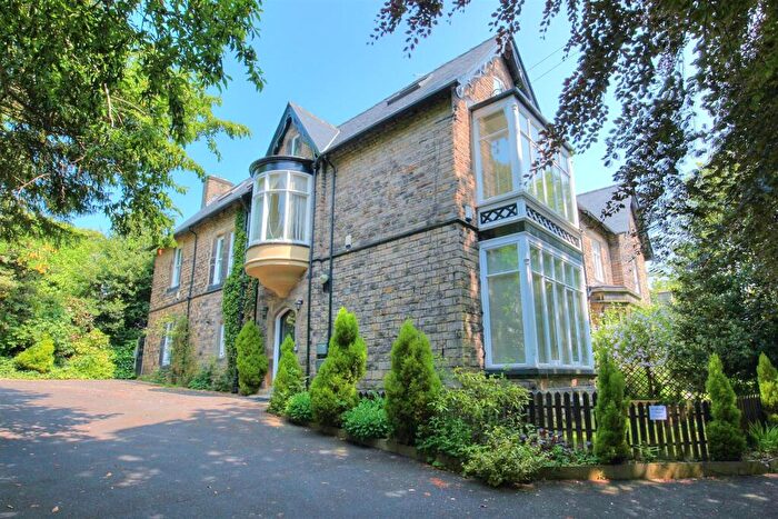 2 Bedroom Apartment To Rent In Collegiate Crescent, Sheffield, S10