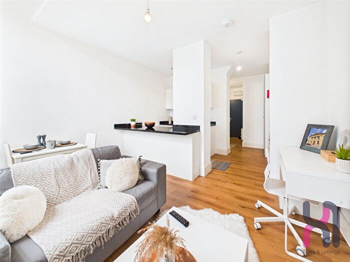 Studio To Rent In Town Hall, Bexley Square, Salford, Manchester, M3