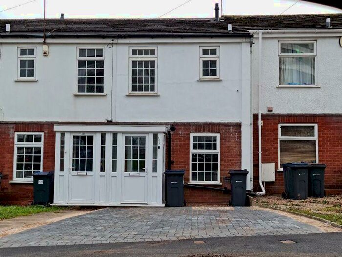 2 Bedroom Town House To Rent In Metchley Lane, Harborne, Birmingham, B17