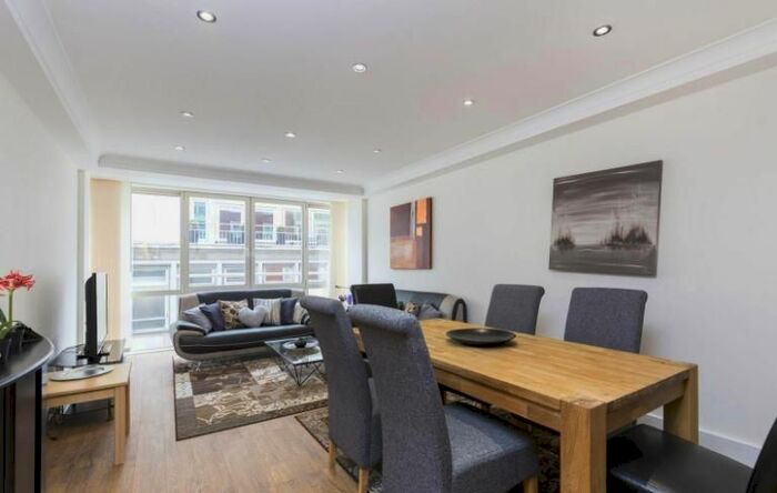 2 Bedroom Flat To Rent In Barrett Street, Mayfair, London, W1U